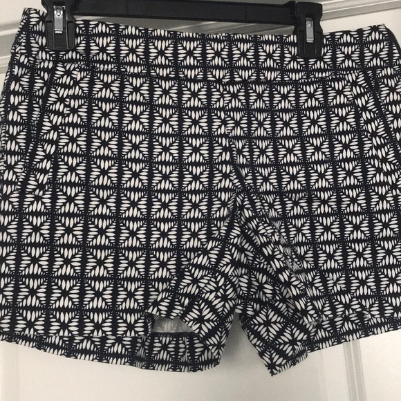 J. Crew navy and white chino pattern shorts - Picture 1 of 8